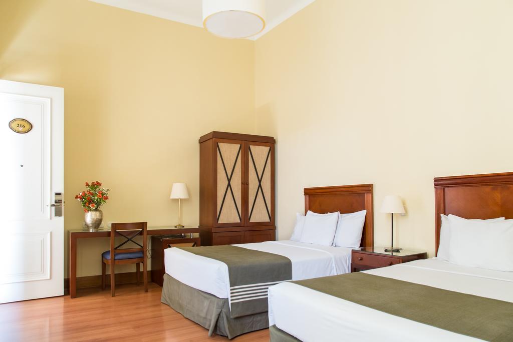 Lp Los Portales Hotel ピウラ エクステリア 写真
